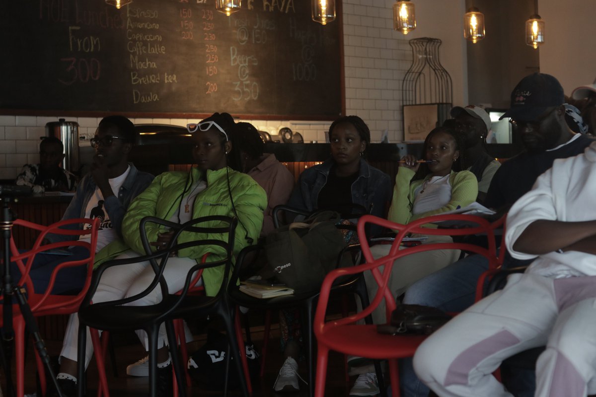 solgeneration_'s tweet photo. We are on with @hendricksam_ as he delves into music production! Excitement is palpable! #PressPlay #PressPlayMasterclass #IgniteCultureEA https://t.co/I2mbtUy45q