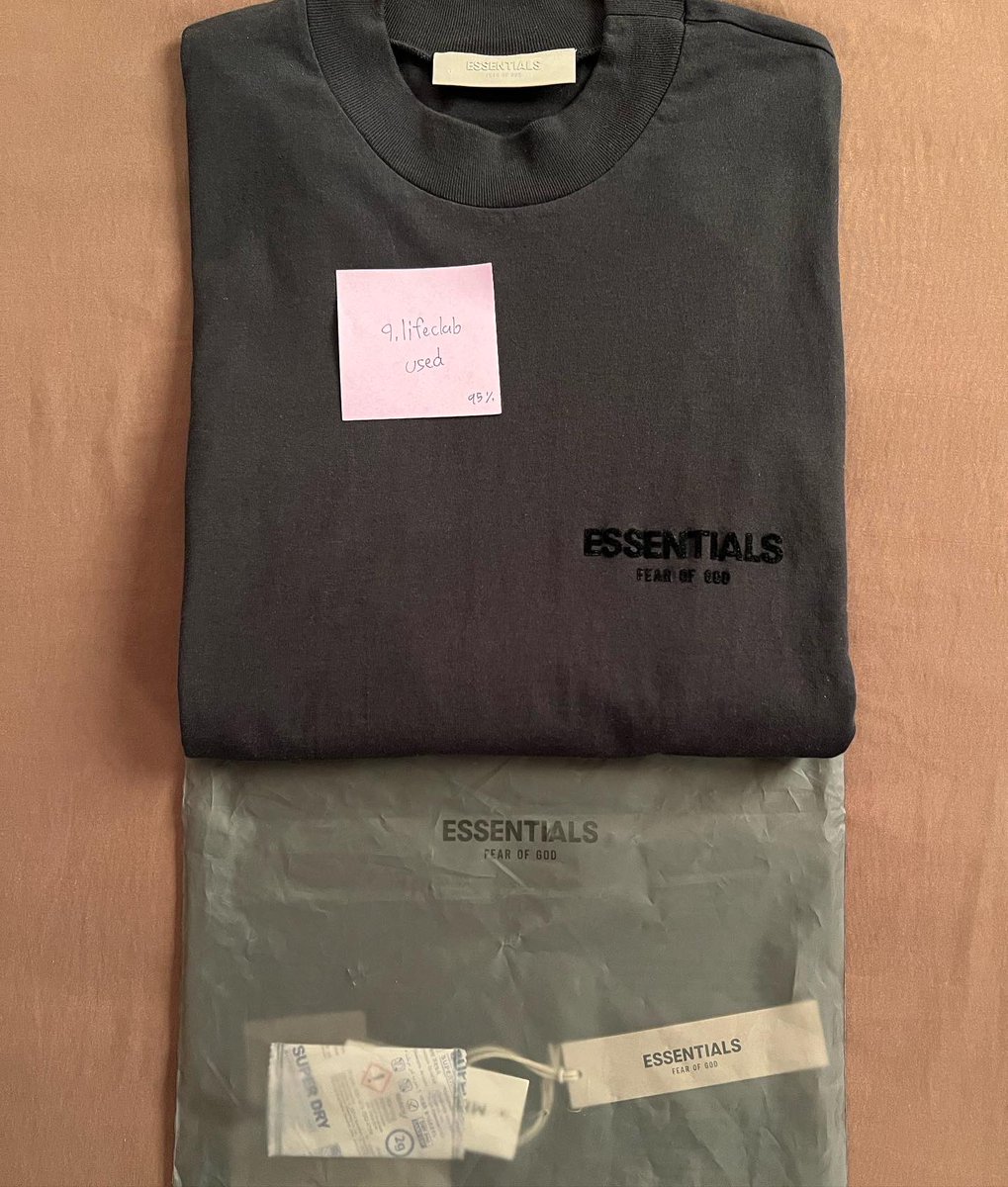 maybe_1422's tweet photo. Used Once (like new)!! Essentials Fear Of God
Stretch Limo(สีดำ) Sz. S (อก 46/ยาว 29) | 95%
3,390.- free shipping | Authentic 💯🔥
พร้อมโอน ทักมาคุยราคาได้ค่ะ •ไม่มีตำหนิ
https://t.co/2pGI4citlQ

#essentials #essentialsthailand #ส่งต่อessentials #ส่งต่อessentialsthailand https://t.co/lBoqzuyolc