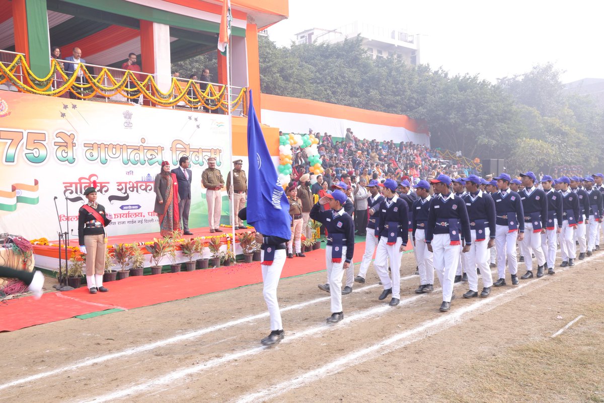 DMwestDelhi's tweet photo. Happy 75th Republic Day! 
Proudly celebrating with our departments,  we honour our nation's spirit and our collective journey. Special awards for dedicated staff &amp; students highlight our unity &amp; resilience.   @SinghKinny @LtGovDelhi @PMOIndia @CMODelhi @AdityaSangotra @PravirJain https://t.co/1VPX8A2YUj