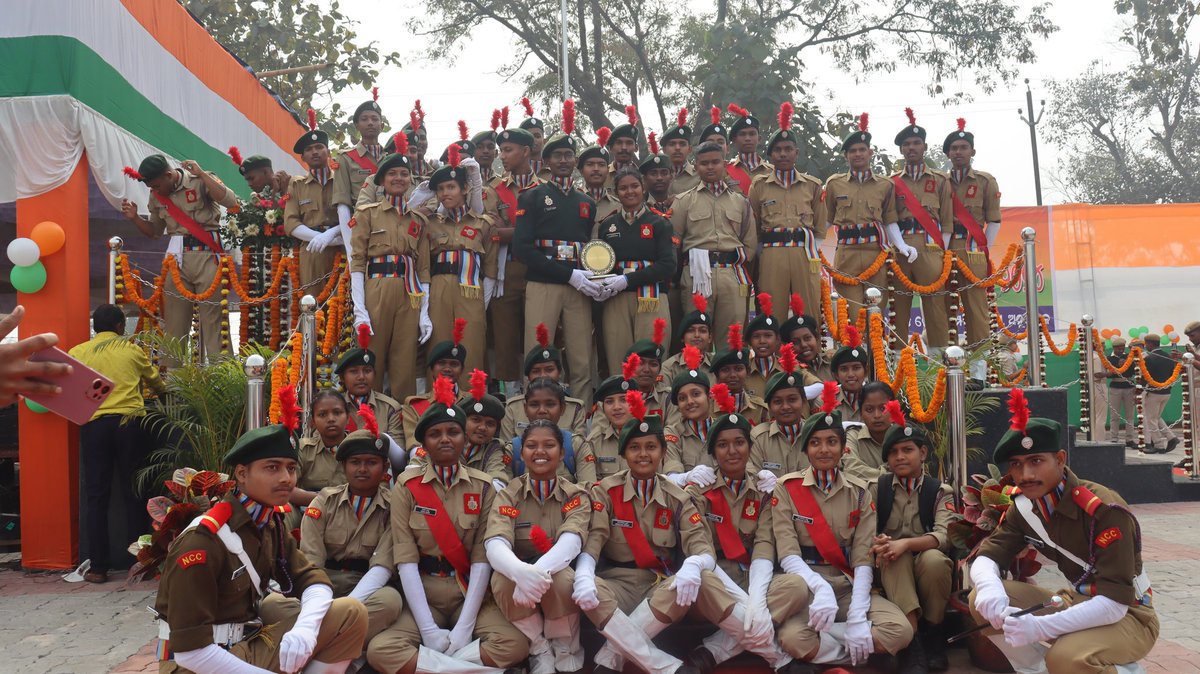 AngulNcc's tweet photo. On the occasion of 75 th republic day, NCC Cadets took part in district level parade competition and secured first position among the troops.
@utkalpride @HQ_DG_NCC @MahanadiW @angul_dm @NCCDteOdisha @adgpi https://t.co/B1TCNHdzzY