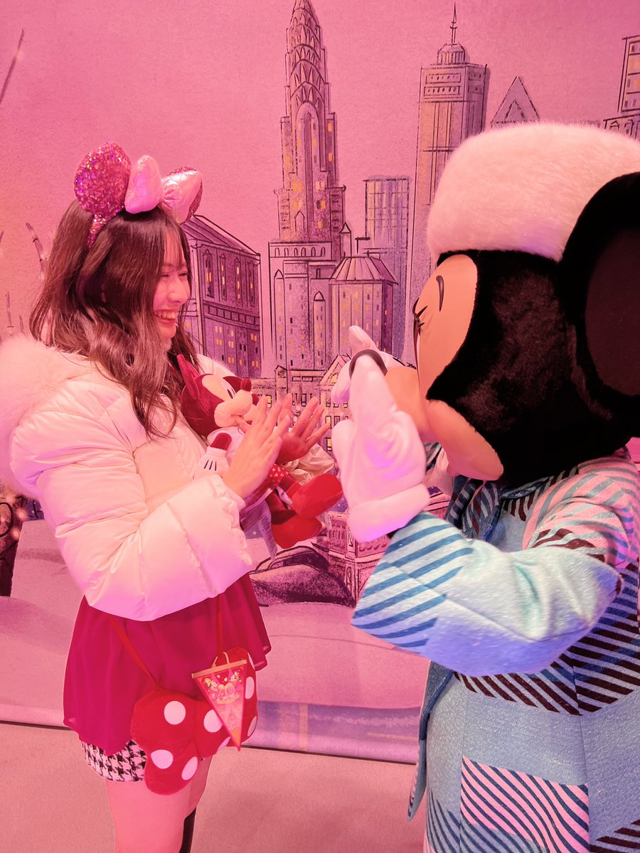 seinadisney's tweet photo. 前回のグリ❤️❤️
一瞬だけど最高の時間😍😍❤️ https://t.co/yq5HdnSlU8