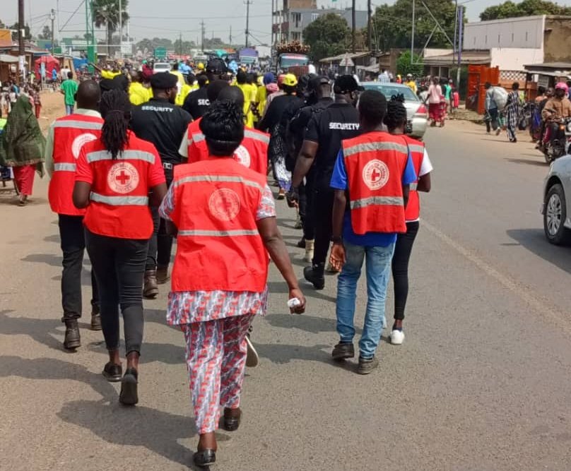 UgandaRedCross's tweet image. Our team in  Arua City has joined the other stakeholders to commemorate the Liberation Day at Arua Primary School. 

We have also used the opportunity to collect blood as well as offer emergency Firstaid to the participants. 

#BloodIsLife
#SafeBloodSavesLives