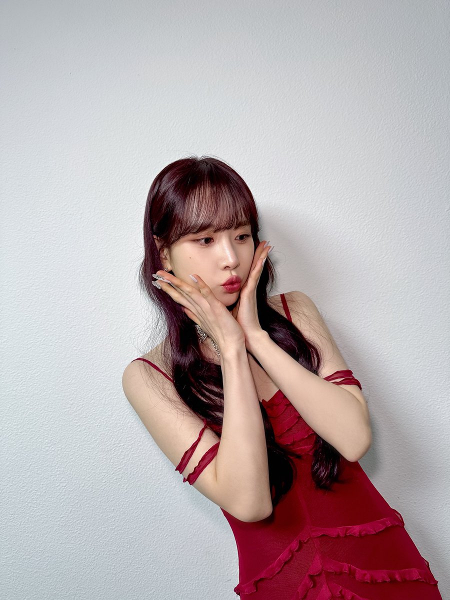 우주소녀 tweet media