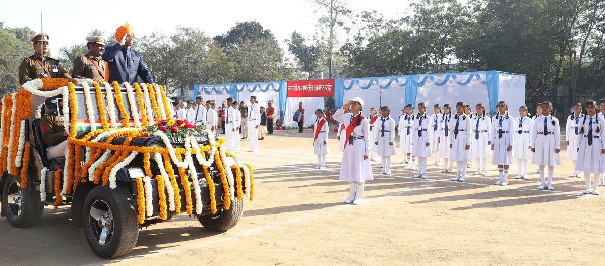 एमपी पावर मैनेजमेंट कंपनी के प्रबंध संचालक श्री रघुराज राजेन्द्रन ने जबलपुर में फहराया तिरंगा स्थायी, सुलभ, सस्ती और विश्वसनीय बिजली आपूर्ति करने के लक्ष्य को हासिल करने का आह्वान