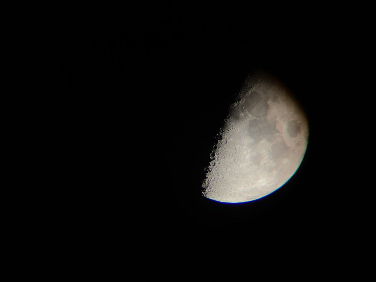 Dan4rescue's tweet photo. A few pictures of the moon and Jupiter when they were very close in the sky the other night (though sadly not quite close enough to fit both in the view of my telescope :P) https://t.co/P7hw4vrtud