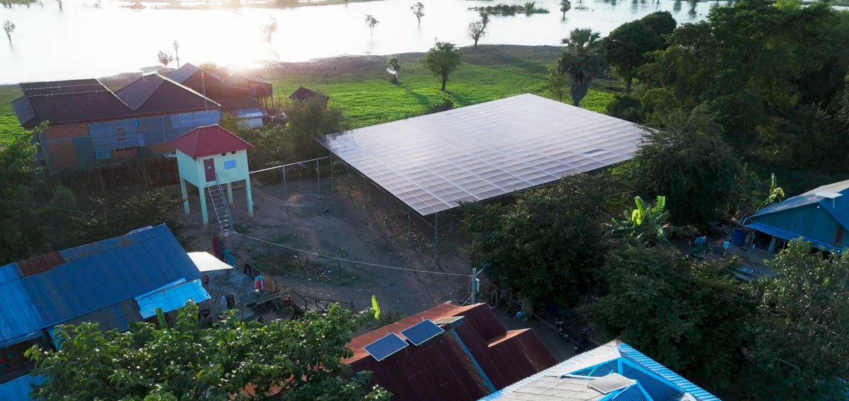 UNDP Cambodia (@undpcambodia) on Twitter photo W/ support from 🇯🇵, <a href="/UNDP/">UN Development</a> is working w/ our partners to bring clean, solar-powered electricity to remote off-grid villages in 🇰🇭.
On this #CleanEnergyDay, see how we harness #EnergyForAll to improve lives & create business opportunities for #Women 🎥bit.ly/3Hz8JV5 W/ support from 🇯🇵, <a href="/UNDP/">UN Development</a> is working w/ our partners to bring clean, solar-powered electricity to remote off-grid villages in 🇰🇭.
On this #CleanEnergyDay, see how we harness #EnergyForAll to improve lives & create business opportunities for #Women 🎥bit.ly/3Hz8JV5