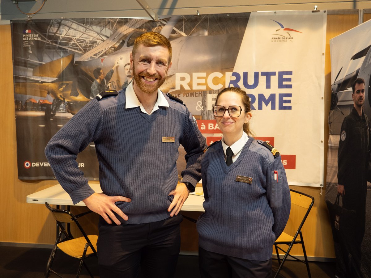 Les armées et les forces de l'ordre sont également présentes ! 🚀⚓🪖🚓🔗 Rendez-vous dans le hall 4 pour découvrir les nombreux métiers proposés et pour savoir comment postuler. 🌟📝
#SFEAlsace ✨ #armee #gendarmerie #recrutement #emploi