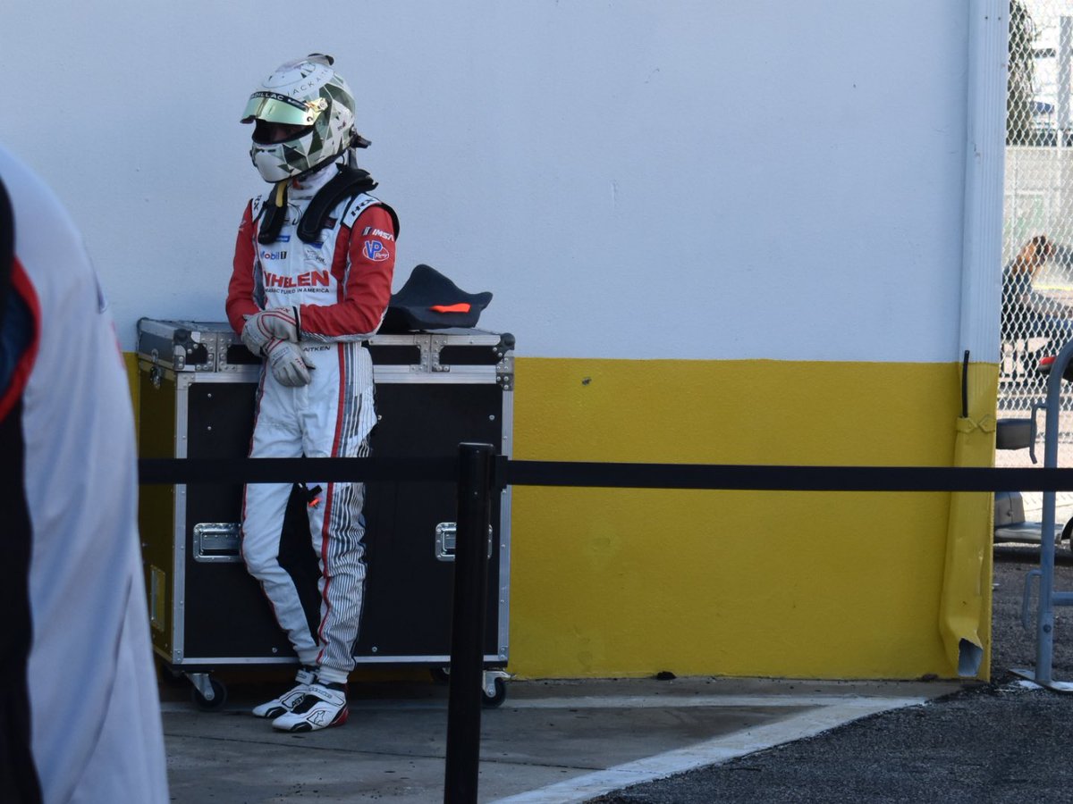 Enjoying the garage roaming for 4 days during the @Rolex24Hours and seeing all the drivers and teams.
Can’t wait to watch @JaitkenRacer maneuver the @WhelenEng Cadillac!!🏎️
#besthelmet #IMSA #WhelenEngineering #cadillac