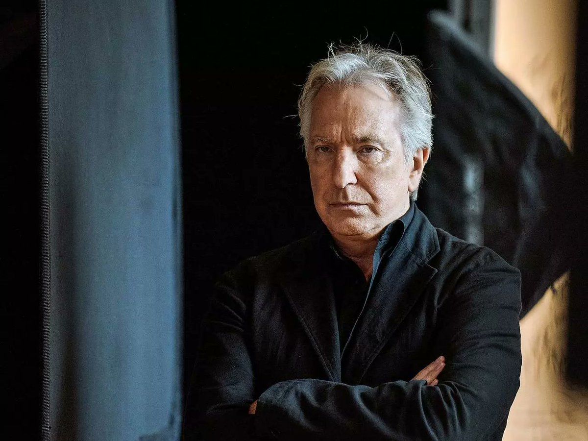 FansiteAr's tweet photo. Keeping it short and sweet today x happy Friday 😊 #alan #alanrickman #alanrickmanfan #fridaypost #fridaypic https://t.co/X2kfqAHBOz