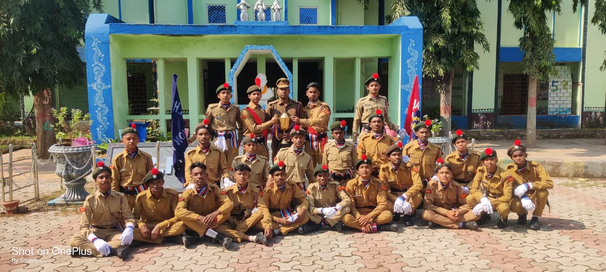 BHigh64913's tweet photo. BNHS,ANANDAPUR GOT 2ND PRIZE ON 75 REPUBLIC DAY PARADE COMPITATION AT ANANDAPUR STADIUM, ANANDAPUR. https://t.co/qNxtkFl9ua