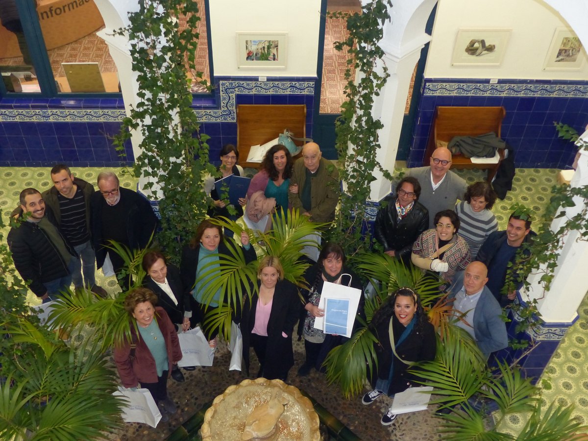 Preservació i Digitalització dels Pregons de Sitges: Tradició Festiva Immortalitzada a la Biblioteca Santiago Rusiñol
visitsitges.com/ca/preservacio…
Els Pregons de Sitges del 2023, junt amb els del 2021 i 2020, ja es troben digitalitzats i preservats a la Biblioteca Santiago Rusiñol