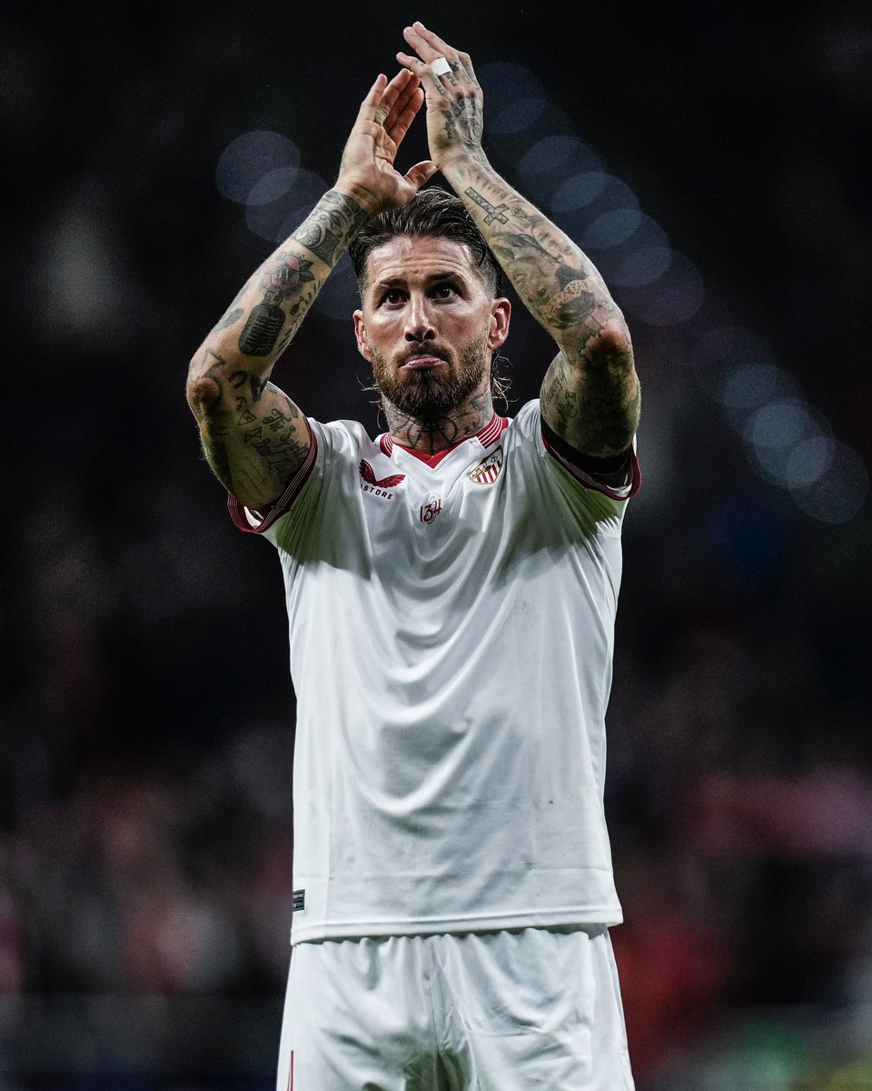 SergioRamos's tweet image. Cuesta transmitir pensamientos y sensaciones cuando no son buenos. Anoche fue una decepción por el desenlace, porque la Copa era una ilusión y, especialmente, porque el partido de ayer, y todos los venideros, tenía una carga emocional añadida mirando al cielo con el corazón…