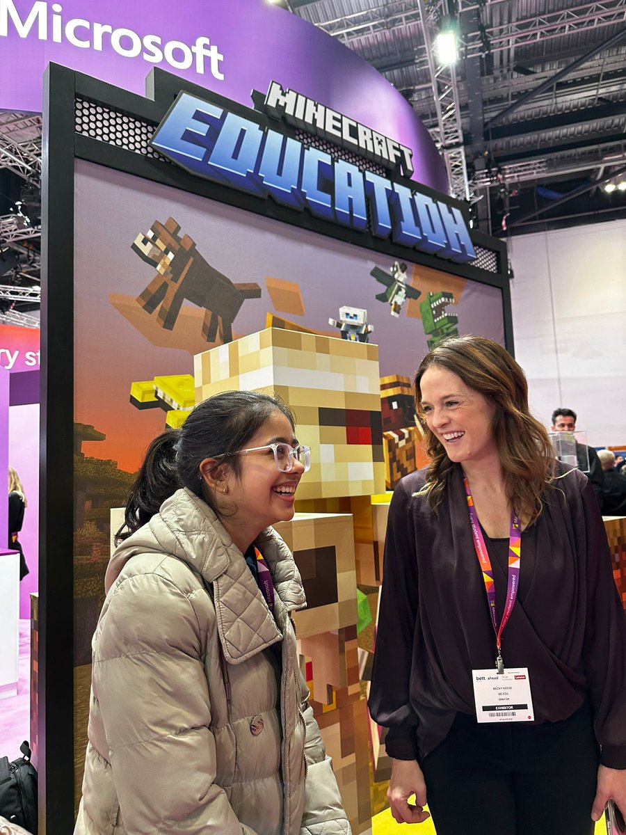 BeckyKeene's tweet photo. Thankful to finally meet the amazing @WonderNamya face to face - and to get a signed copy of her book, #EachOneTeachTen. π #Metatbett #Bett2024 https://t.co/zjGwPON1oB