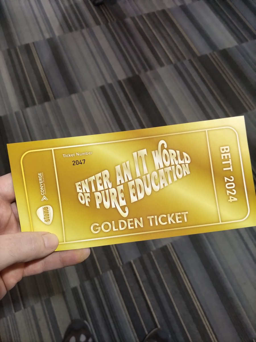 Looks like I've got a Golden Ticket! 

Great to see @StoneComputers at the <a href="/Bett_show/">Bett Global</a>

Fantastic setup!