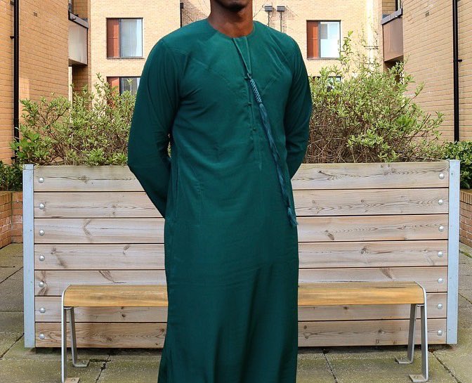 Abd1rah1m's tweet photo. Why do people love getting their thobes from @SouqThobes ?

Why have I been able to ship to over 15+ countries? 🧵 https://t.co/PTbi06pXrO