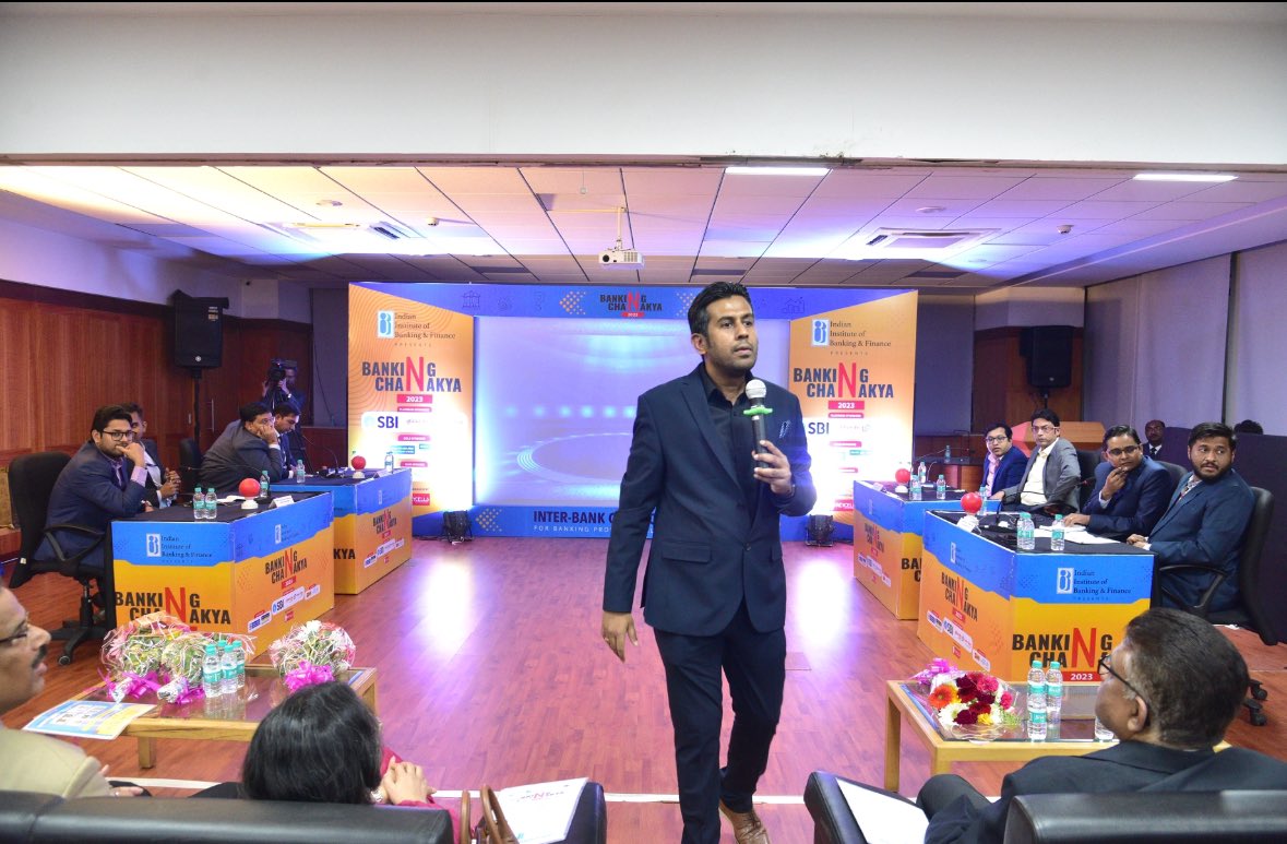 QuizGreycells's tweet photo. IIBF Banking Chanakya Quiz 2023 was a roaring success with 3000 teams from various Banks participating in the nationwide quiz hosted by ace quizmaster Gautam Bose and event managed by Greycells @TheOfficialSBI @UnionBankTweets @centralbank_in @indianbank @canarabank @pnbindia https://t.co/hfs1RVGi0d