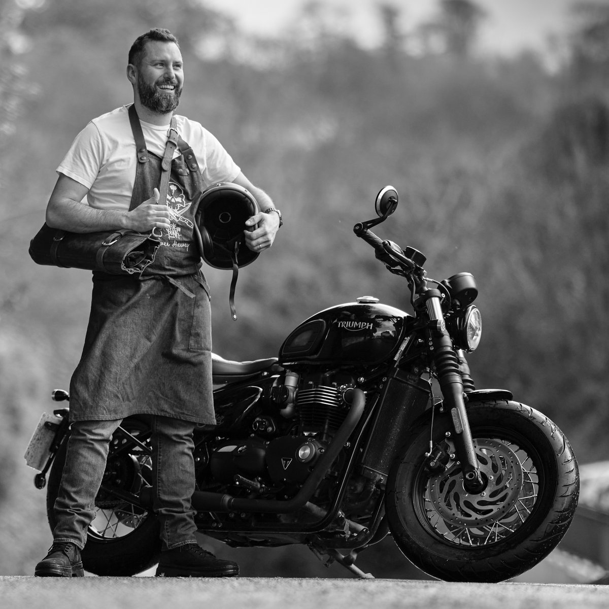 Chefs on Tour. #TomHannon from <a href="/therisertruro/">The Rising Sun, Truro</a> showcases a #FatPunkStudio vs <a href="/oliver_harvey/">OliverHarveyChefWear</a> apron. The events bring together experienced pros with future industry talent. <a href="/SpiresDining/">Spires Restaurant</a> + <a href="/Truro_Penwith/">Truro&PenwithCollege</a> + <a href="/HospitalityTC/">Hospitality Table Cornwall</a> 📷 <a href="/guyharrop/">guy harrop</a> 💀 fatpunkstudio.com/collaborations