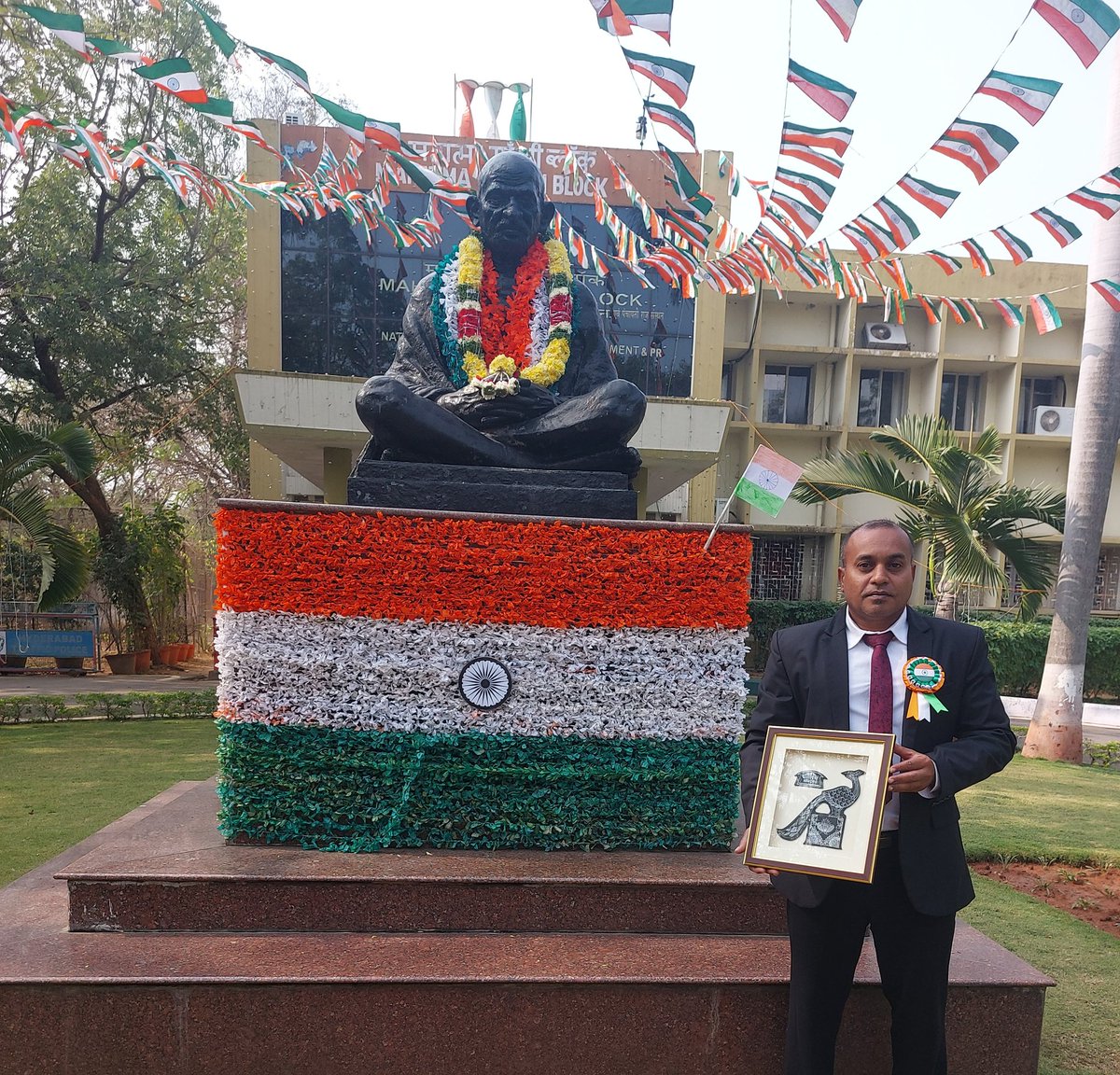 Happy 75th Republic Day India. Thanks to <a href="/NIRDPR_India/">NIRDPR</a> for having us here. #RepublicDayIndia #NIRDPR