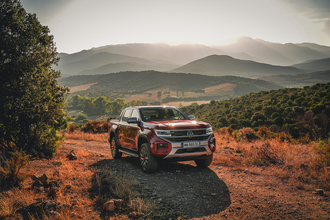 kambouis's tweet photo. Bien plus qu'un pick-up utilitaire, le nouveau @vw_france Amarok est à l'essai en Corse sur kambouis
https://t.co/gsj7vzhxfp
#amarok #vw #4x4 https://t.co/ilBhFamE6Z