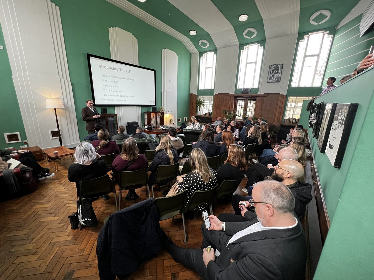 Helen Fussell tweet media