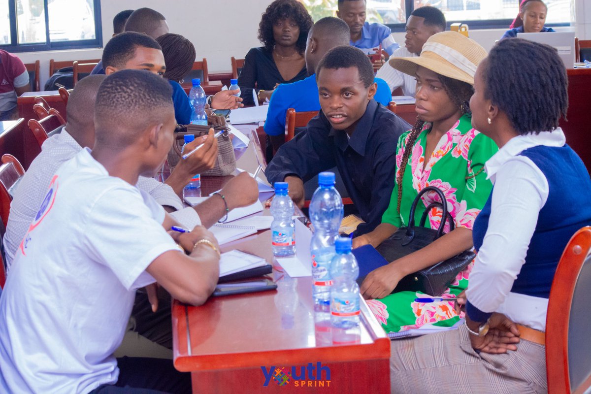 YouthSprint's tweet image. #CVTA

Après l&apos;exposé sur le cadre légal, les évidences SSR, place aux travaux de groupe et restitution en plénière.

#ProtocoleMaputo

@IpasRDC @SwedeninDRCongo @afiamama @CanadaRDC @Asrjrdcongo @habariRDC @SanteMinistre @NLkinbrazza