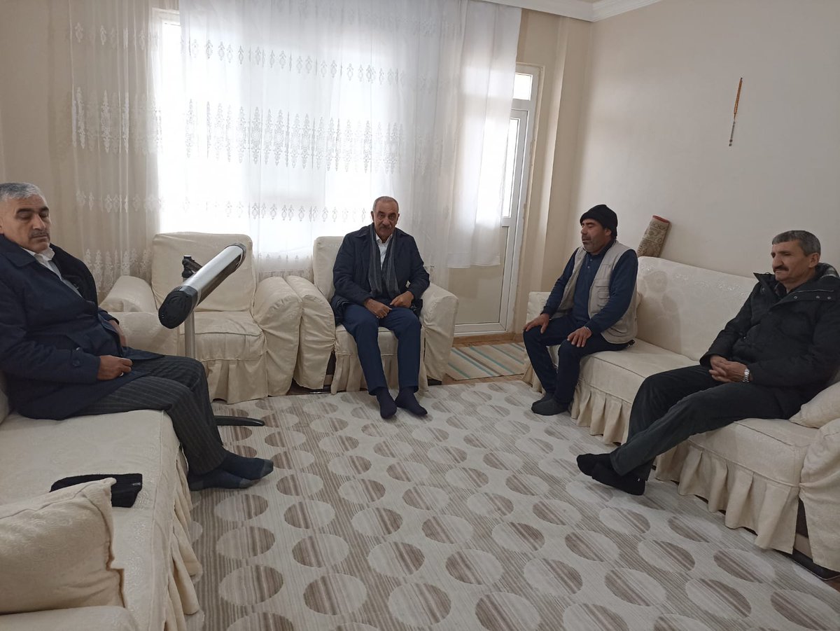 Değerli anneleri vefat eden Sağbirge ailesini Belediye Meclisi üyelerimizle ziyaret edip başsağlığı dileklerimizi ilettik.
 
Merhumeye Allah'tan rahmet diliyoruz.

<a href="/erkankandemir/">Erkan Kandemir</a> 
<a href="/bybekirbozdag/">Bekir  Bozdağ</a> 
<a href="/adelioglu63/">Ali ihsan Delioğlu</a>