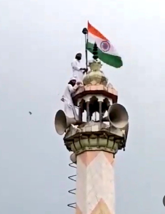 Radhemahwa's tweet photo. आज की खुबसूरत तस्वीर 🙏✌️🇮🇳🇮🇳🇮🇳 https://t.co/klej4sqX6f