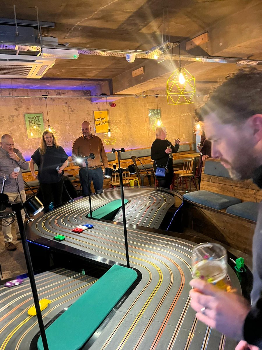 CedarCourtHotel's tweet image. 🌟 Make the Cedar Court Huddersfield Dugout Your Own! 🌟

Transform our Dugout into your personal hub of excitement, just like Produce Packaging did after their recent day meeting!

👉 cedarcourthotels.co.uk/dugout-brochur… 👈

#CedarCourtHotels #CorporateFun #DugoutTakeover #Huddersfield