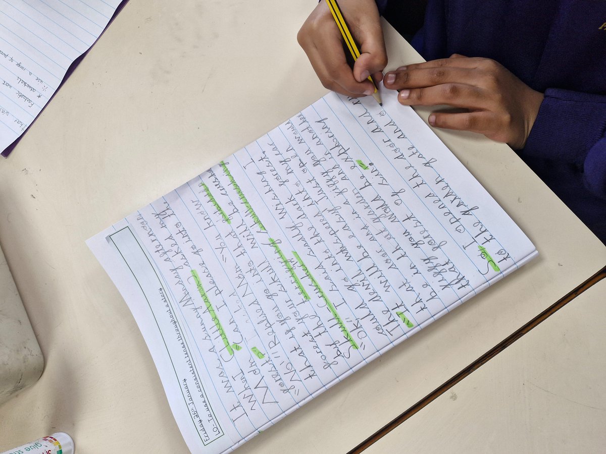 StAlbans_Sch's tweet photo. Some fantastic writing today in Year Two, based on Roald Dahl's 'The Minpins'. #MrsF @theliteracytree https://t.co/vV0kMAaJtD