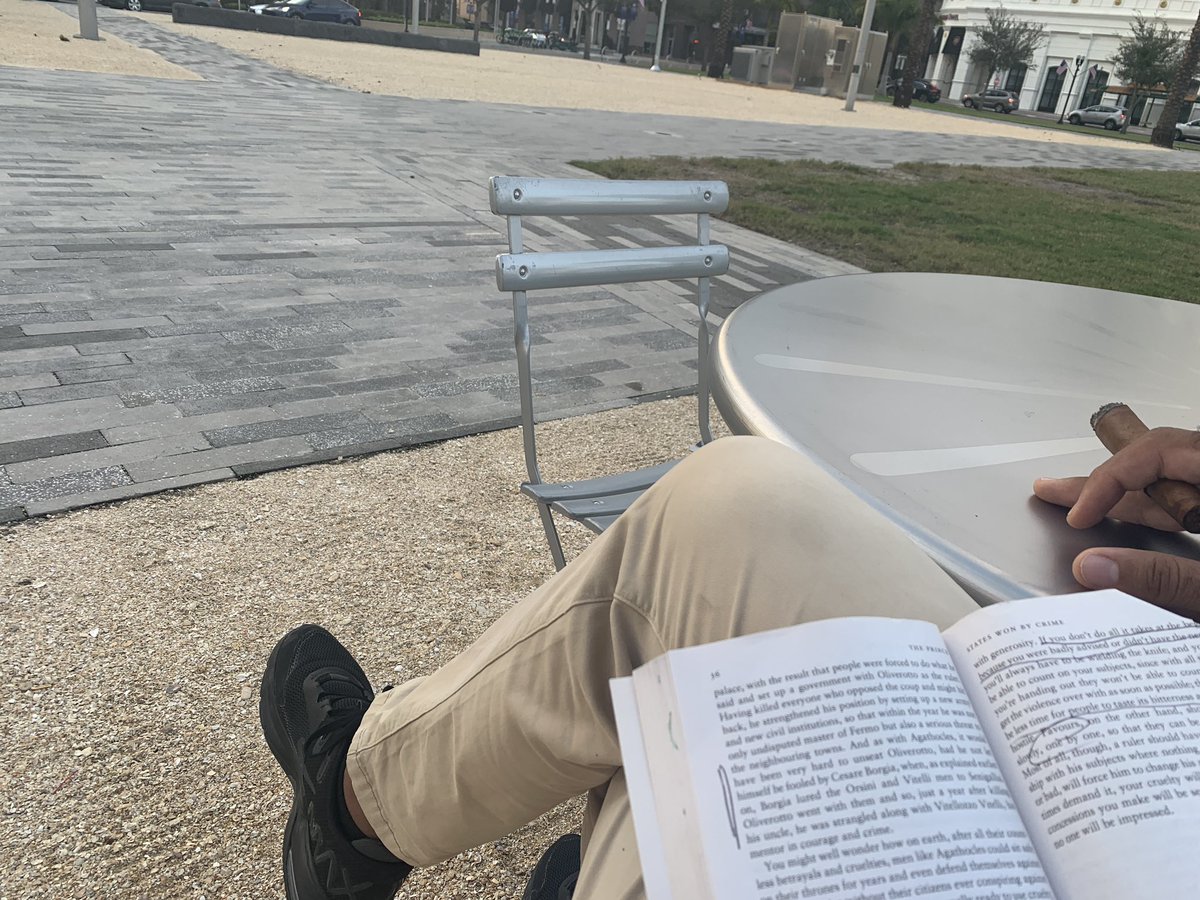 Charles Kollo tweet media