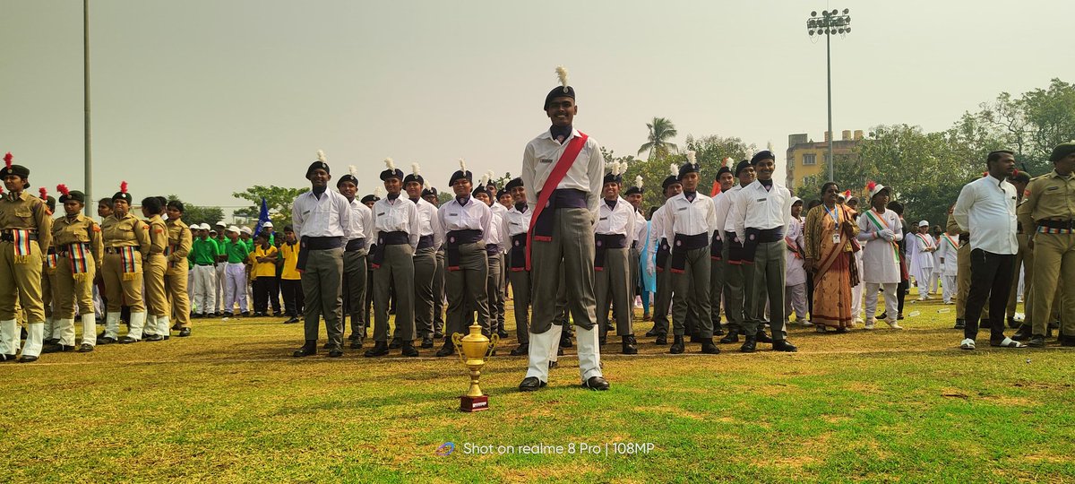 Pn_NSS's tweet photo. 75th Republic Day
NSS unit of PNCA, Khordha.
District level parade, BJB high school
Best contingent senior division award
District collector Mr. K. Sudarshan Chakraborty.
PO Mrs. Aliva Behura and Mr. Sukumar Pattnaik
Student coordinator Mr. Abinash Dalai
#NSS #volunteers #Parade https://t.co/XF0siZ2ZI0