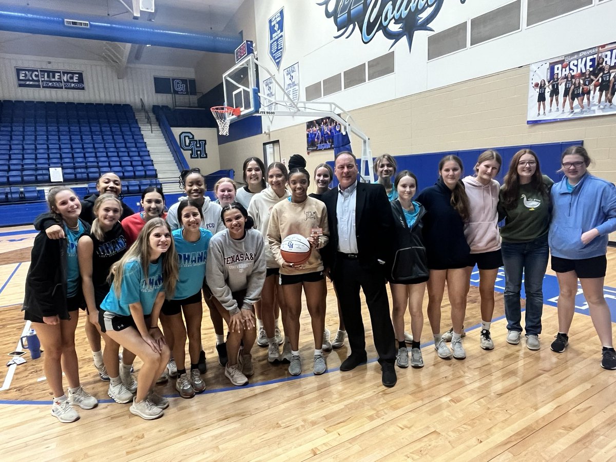 Cheightsladydev's tweet image. Lady Devil player of the week
@_peachesgallien