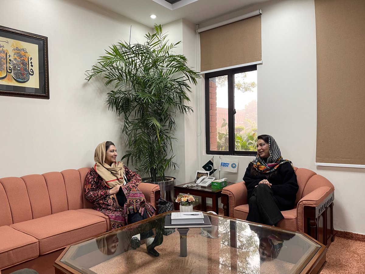 AIeF_edu's tweet photo. Fauzia Khan, MD, CEO of Soliton Technologies, and the Director of FAST University Dr. Summaira Sarfraz came together for a transformative meetup. They discussed and shared views on synergies between academia and industry, paving the way for future collaborations and innovations. https://t.co/N3aZRZZcjP