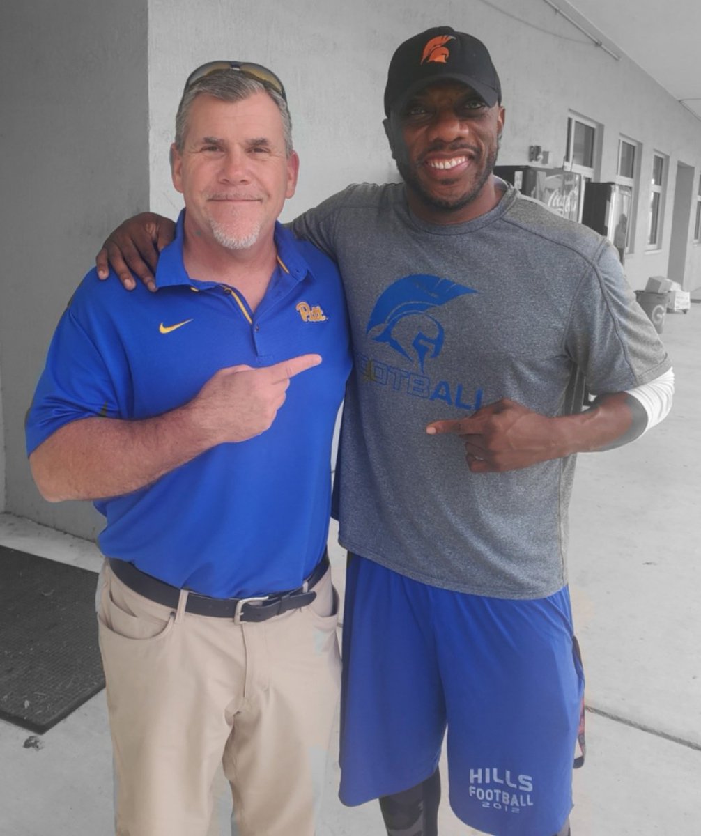 CoachBGraham's tweet photo. Pitt Coach and South Florida legend Charlie Partridge stopping by is always a good time. #Spartannation https://t.co/DnivVtUUqI