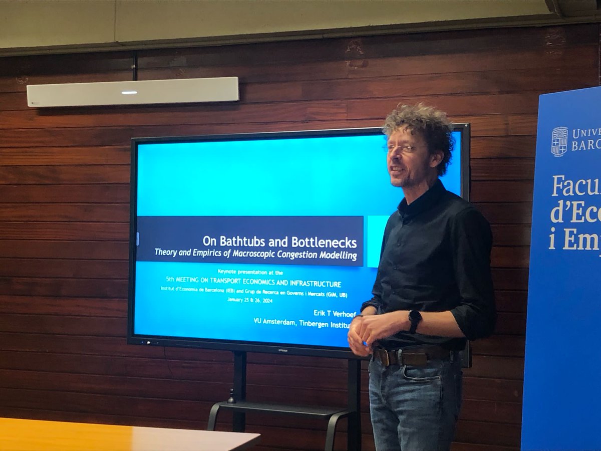 FundacioIEB's tweet image. 🗣️“Road congestion remains a critical issue in society and research agenda. There are still issues that have to be solved in the way we model congestion and inform policy.”  

Erik Verhoef (@VUamsterdam) is giving the 5th Meeting on #TransportEconomics and Infrastructure keynote.