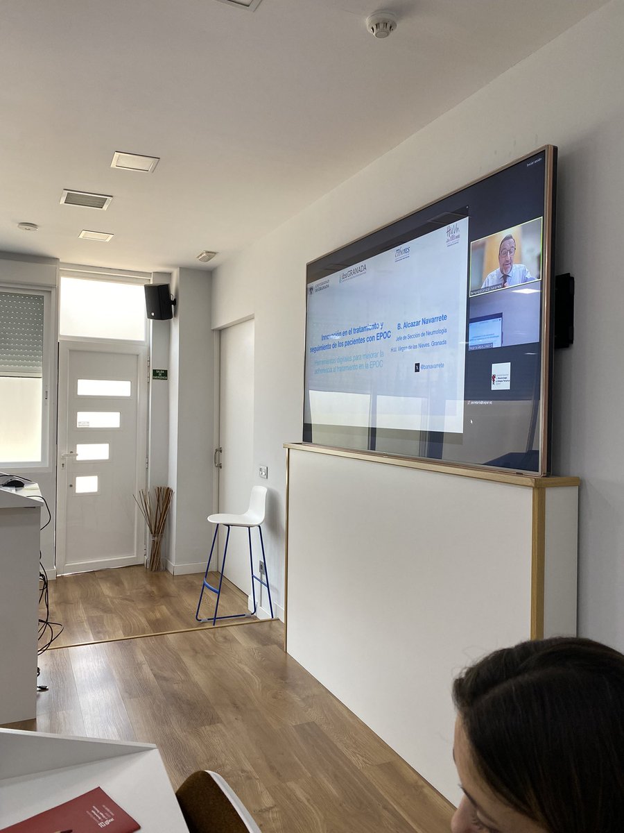 Comienza la 2ª mesa. El Dr. Bernardino Alcázar <a href="/banavarrete/">Bernardino Alcazar</a> nos habla sobre las herramientas digitales para mejorar la advertencia al tratamiento en los pacientes #EPOC.

<a href="/SeparRespira/">SeparRespira</a> <a href="/separepoc/">@SeparEPOC</a>