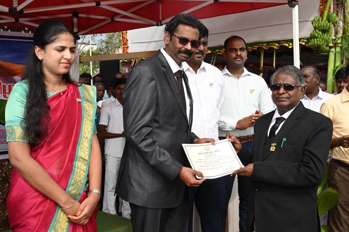 Today 26.01.24, received the Appreciation Certificate from the Thoothukudi District Collector for Flood Relief activities as Member of District Consumer Disputes Redressal Commission, Government of Tamil Nadu.
