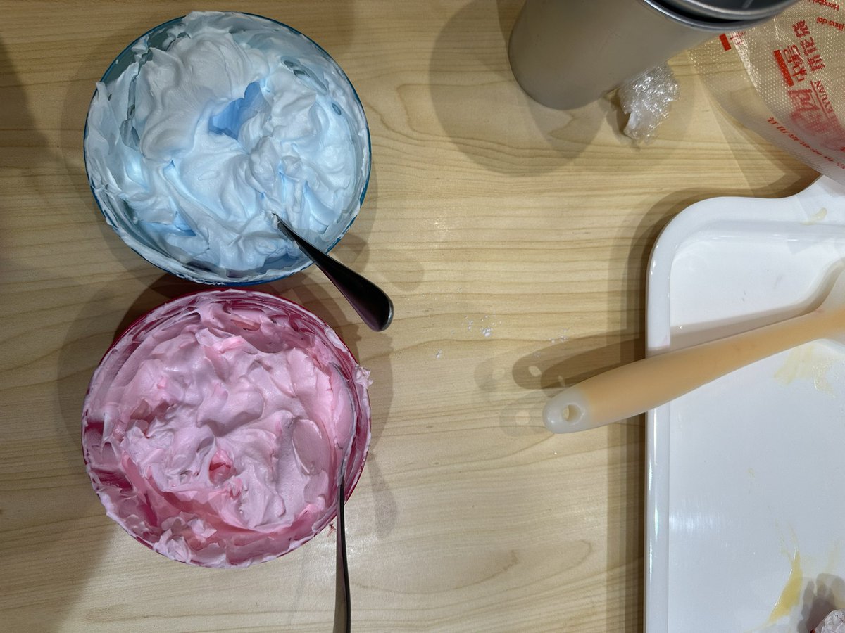 akala mo gender reveal cake eh imbes na seventeen inspired cake gagawin