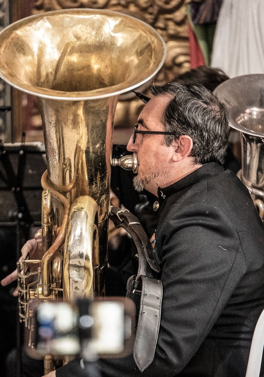 🔊OFICIAL I PREGÓN DEL VIERNES DE DOLORES 2024.

Nos complace anunciar que el churrianero y presidente de la banda de música de nuestra localidad, Don Antonio Jesús González Domenech será el encargado de pronunciar el pregón del Viernes de Dolores de 2024.