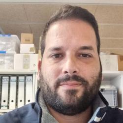 We welcome a new member to the Paleoanthropology Laboratory at <a href="/IPHES/">IPHES-CERCA</a>: Dr. Angel Rubio Salvador, a physical anthropologist with expertise in paleopathology, forensic anthropology, dental microwear, and parasite analysis, has joined the team. #lab #team welcome Angel
