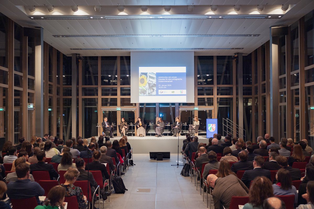 Help – Hilfe zur Selbsthilfe tweet media