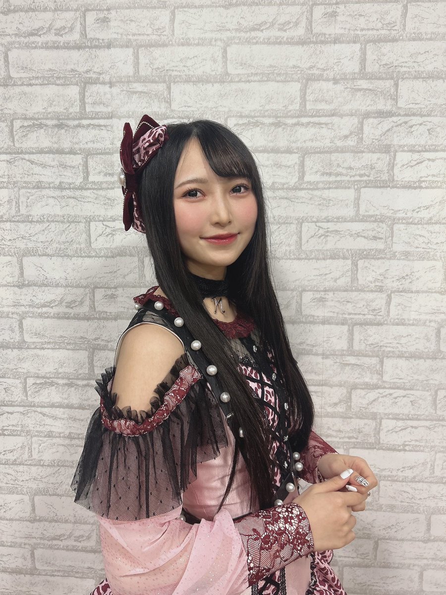 R_ko__9's tweet photo. #Mのサイン公演 
ありがとうございました💖

卒業公演の日程が決定しました！
2.18(日)17:00〜 Mのサイン公演

残り約3週間、沢山思い出作れますように！
そして卒業公演は沢山の沼界隈の皆さんに会えますように◎
最後まで応援よろしくお願いします！ https://t.co/HMzz2xiu3B