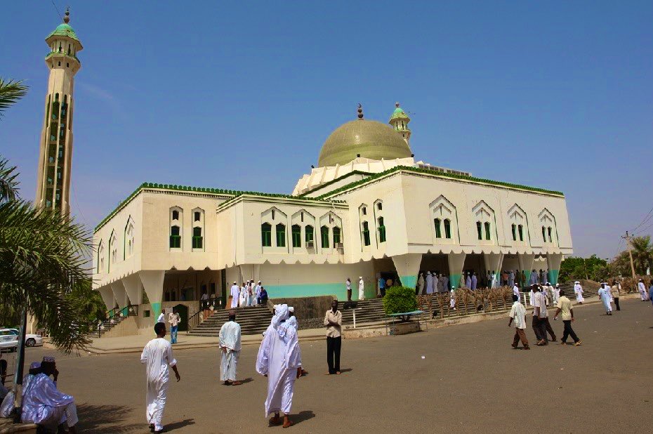 Derwish249's tweet photo. اللهم آخر جمعة قبل رمضان كلنا مصلين في مساجدنا و راجعين لي بيوتنا ❤️🤲🏽 https://t.co/84XHn8ZkDf