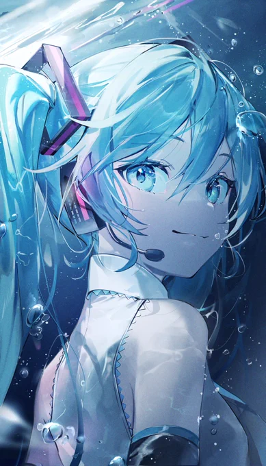 一年前くらいに描いた水中ミクちゃんと並べました 