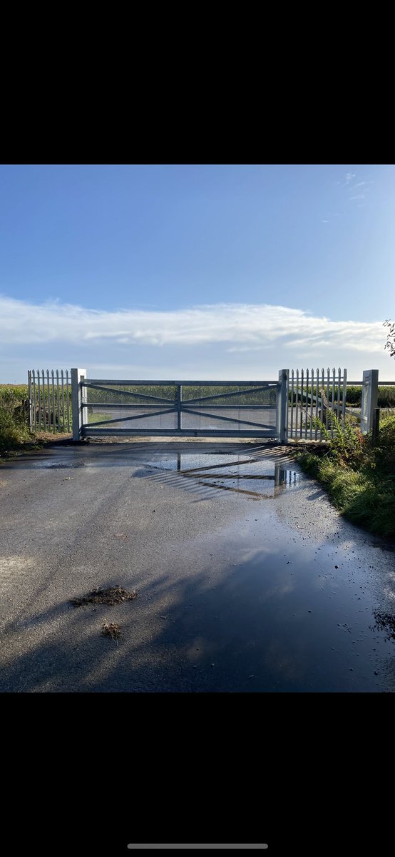mjarmuz's tweet image. Prison service spec gate to secure some land next to a prison in Doncaster…. Is now missing, stolen last night. Can’t quite believe it! 🫣