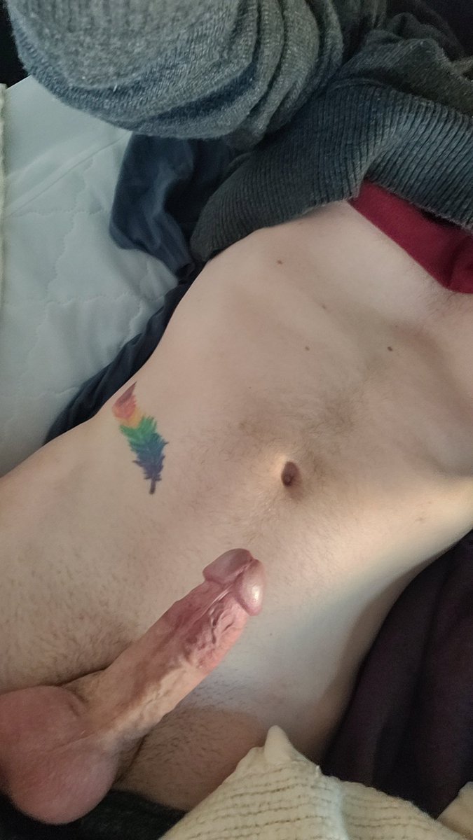 Any #michigan guys wanna hang out #gay