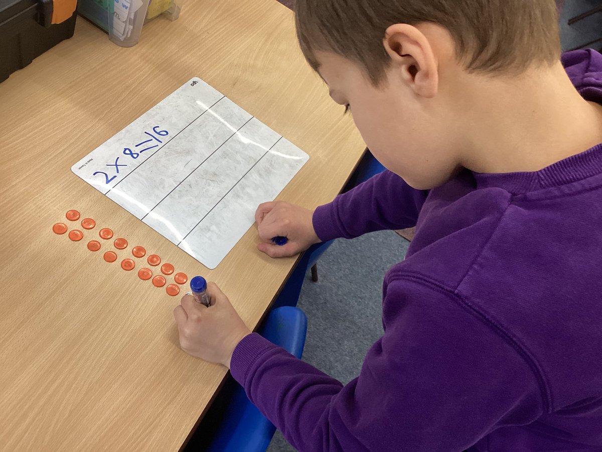 TadPrimaryAcad's tweet photo. Jupiter team using different representations for arrays. We recognised 2x8=8x2. Hip, Hip Array! #TadcasterMaths @eboractrust https://t.co/i6tGlppjOg