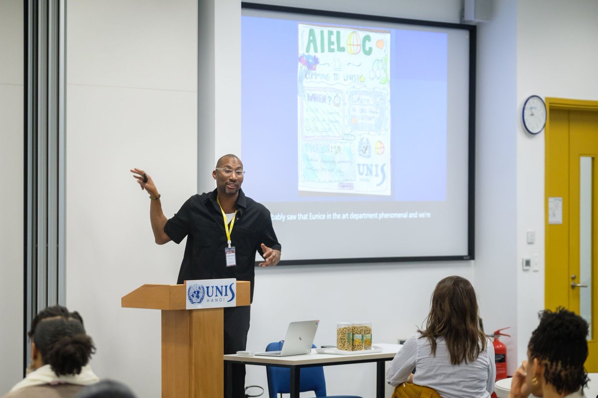 UNIS_Hanoi's tweet photo. Educators from around the world gathered at UNIS Hanoi today for a special pre-AIELOC conference (Association of International Educators and Leaders of Colour). #UNISHanoi #UNiquelyUNIS #UNISValuesCommunity #LearningToInspire #AIELOC2024 https://t.co/scl8zcDgWr