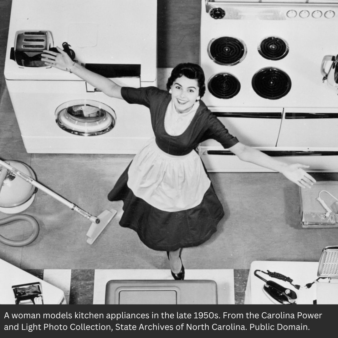 Though remembered as the era of the housewife, momentous change in the status of women began in the 1950s. 🔓 This 2020 article by @HistorianHelen is still free to read at buff.ly/3SftA4B