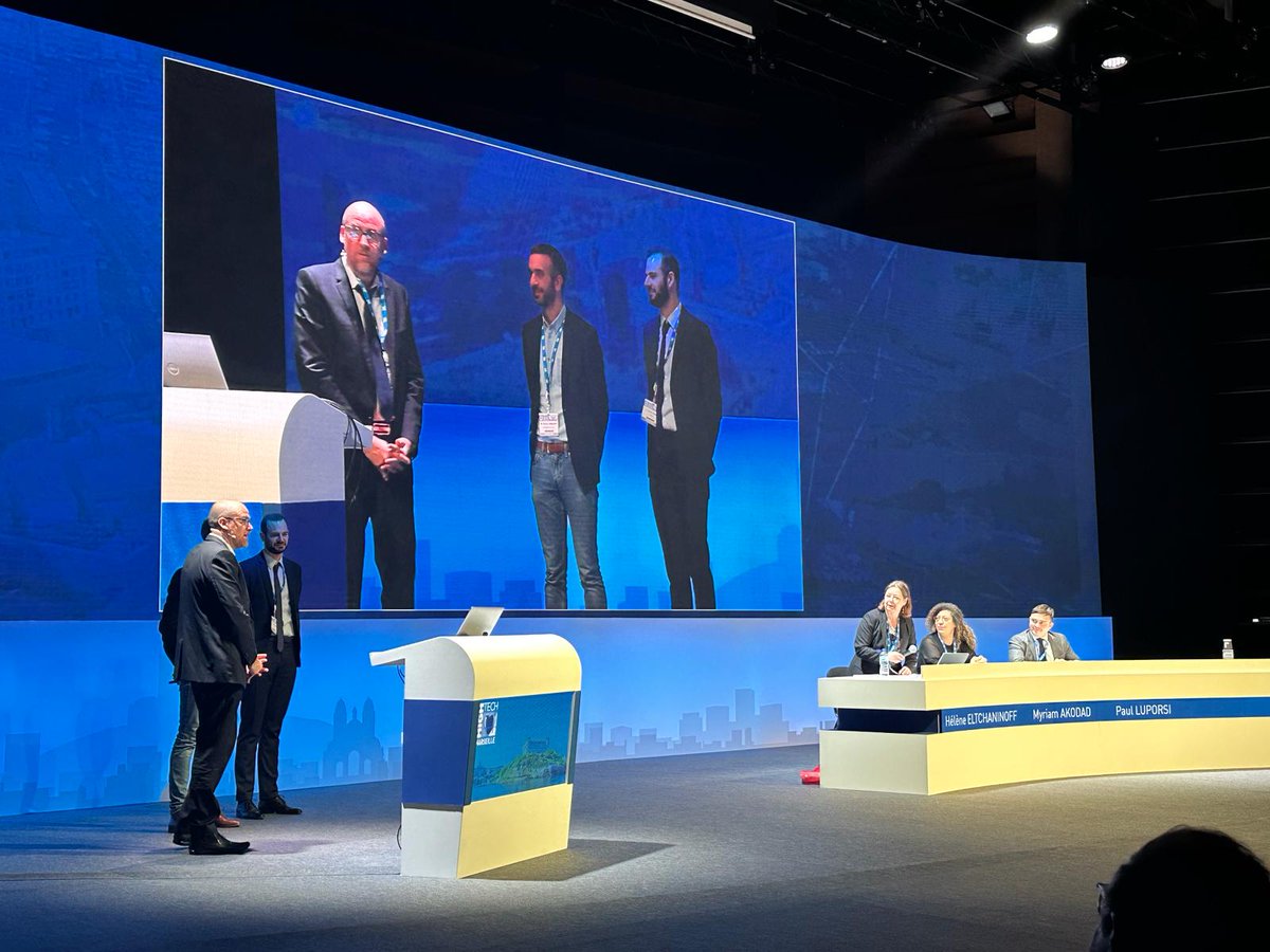 Martine Gilard (@martinegilard) on Twitter photo #HIGHTECH2024 Félicitations 👏🏼👏🏼 à Romain Didier (structurel) et <a href="/NicoCoombs63/">Nicolas Combaret</a> (coronaire) qui ont gagné les prix pour les meilleurs cas, ce qui leur permettra d'assister à #EuroPCR et PCR London Valves #PCRLV en 2024! #HIGHTECH2024 Félicitations 👏🏼👏🏼 à Romain Didier (structurel) et <a href="/NicoCoombs63/">Nicolas Combaret</a> (coronaire) qui ont gagné les prix pour les meilleurs cas, ce qui leur permettra d'assister à #EuroPCR et PCR London Valves #PCRLV en 2024!